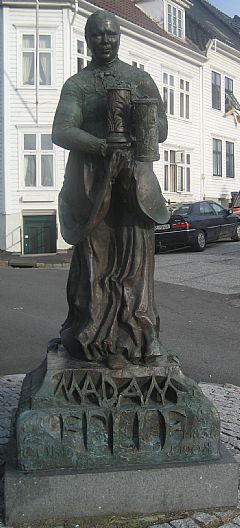 Madam Felle 1831 - 1908