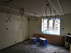 Slik ser kjøkkenet ut 13/9-19. Elektriker regner med et par dager til før snekkerne fortsetter.